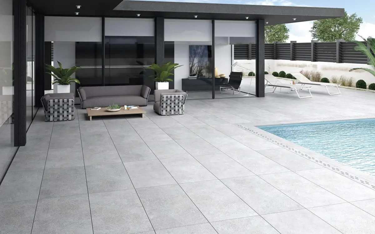 paviment-porcellanic-livermore-rocersa-efecte-pedra-grey-sand-badagres