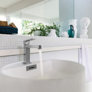 Up | Caràcter dinàmic, línies evasives i ànima innovadora | Nobili