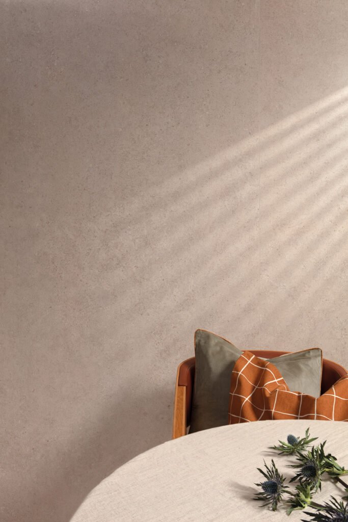 Sèrie Cluny Porcelain | Porcellànic Mat · 100x100 cm / 50x100 cm | Peronda — ambient 20