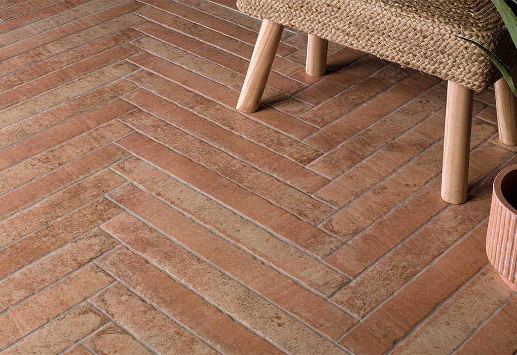 Sèrie Cotto Brick | Porcellànic Mat · 7x60 cm | Natucer