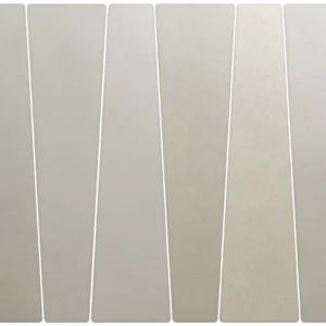 Bamboo | Llistó porcellànic mat de textura lineal