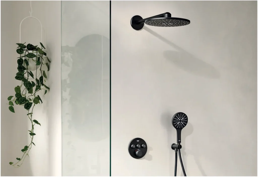 Bany amb col·lecció Grohtherm SmartControl de GROHE — ambient oficial 3