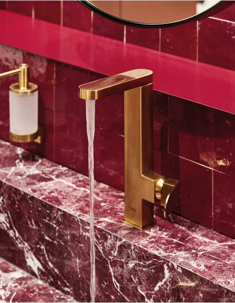 Bany amb col·lecció Plus de GROHE — ambient oficial 1