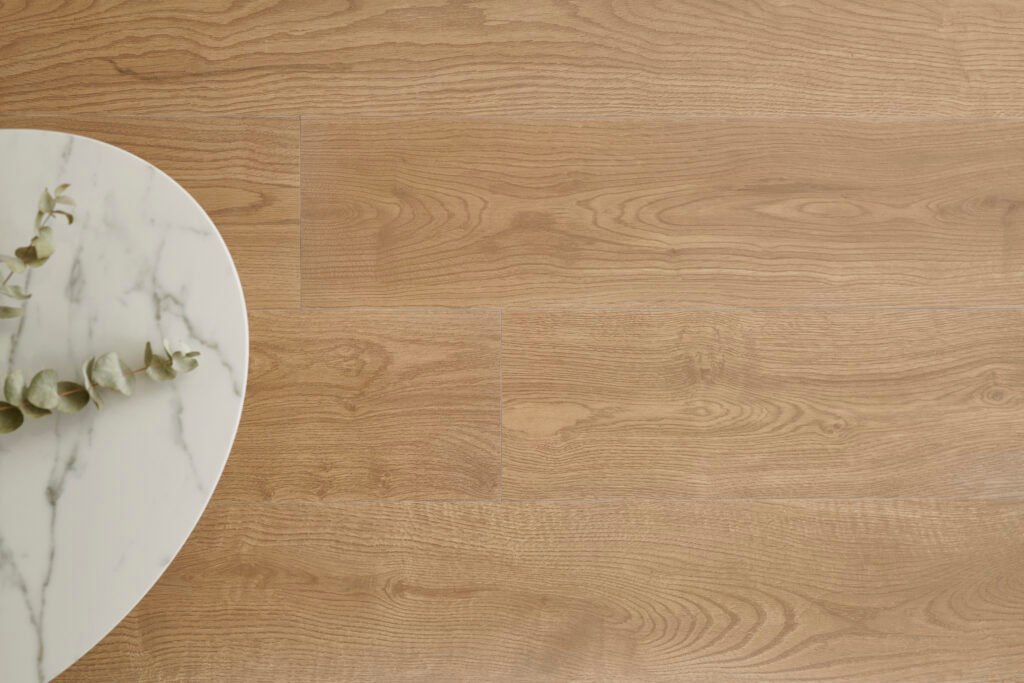 Sèrie Granier Porcelain | Porcellànic Antilliscant (Grip / C3) · 19,5x121 cm / 24x151 cm | Peronda — ambient 8