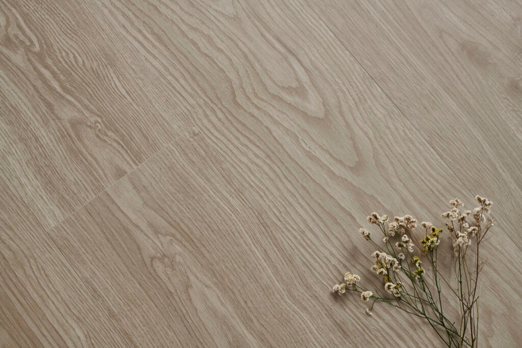 Sèrie Granier Porcelain | Porcellànic Antilliscant (Grip / C3) · 19,5x121 cm / 24x151 cm | Peronda — ambient 11