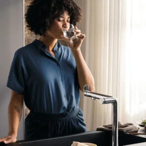 Bany amb col·lecció Aqittura M91 de hansgrohe — ambient oficial 1