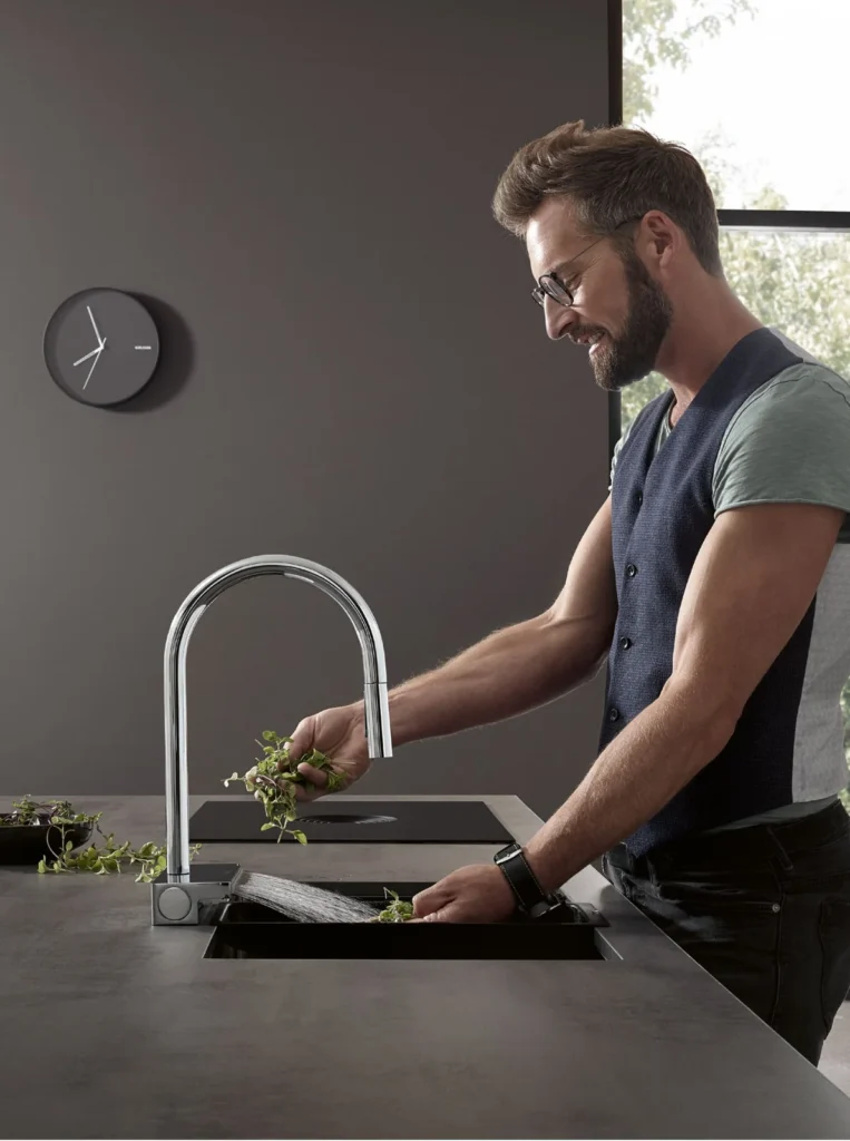 Bany amb col·lecció Aquno Select M81 de hansgrohe — ambient oficial 1