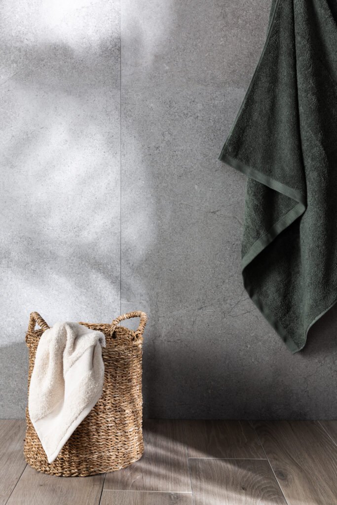 Sèrie Lucca Porcelain | Porcellànic Mat · 60x120 cm / 90x90 cm | Peronda — ambient 22
