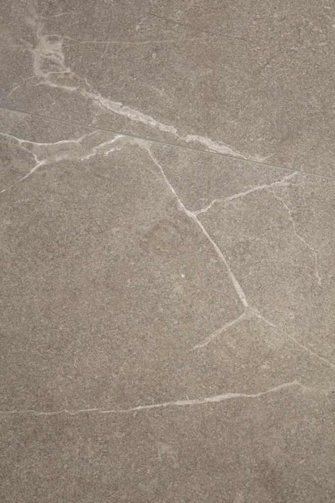 Sèrie Lucca Porcelain | Porcellànic Mat · 60x120 cm / 90x90 cm | Peronda — ambient 28