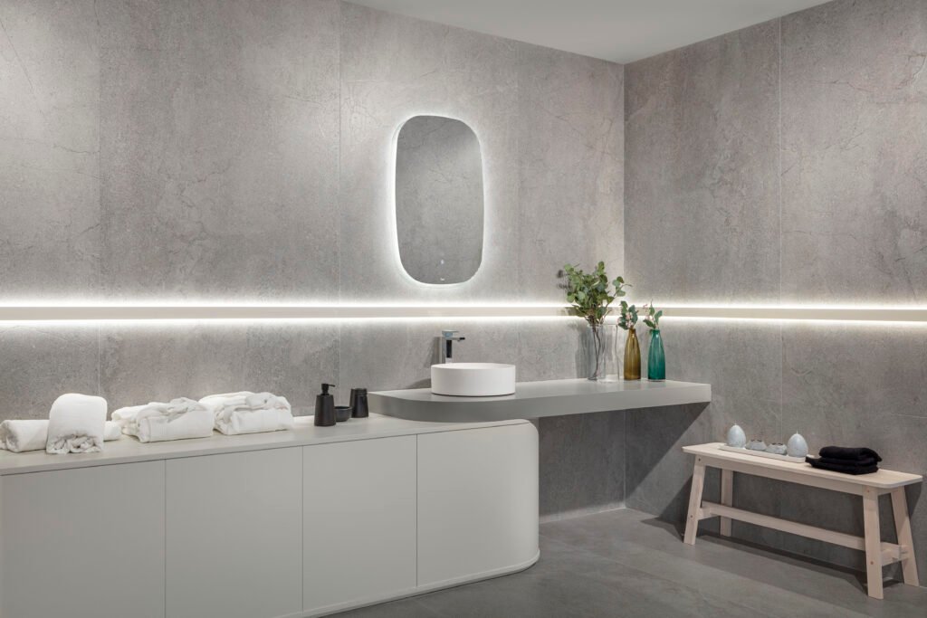 Sèrie Lucca Porcelain | Porcellànic Mat · 60x120 cm / 90x90 cm | Peronda — ambient 29