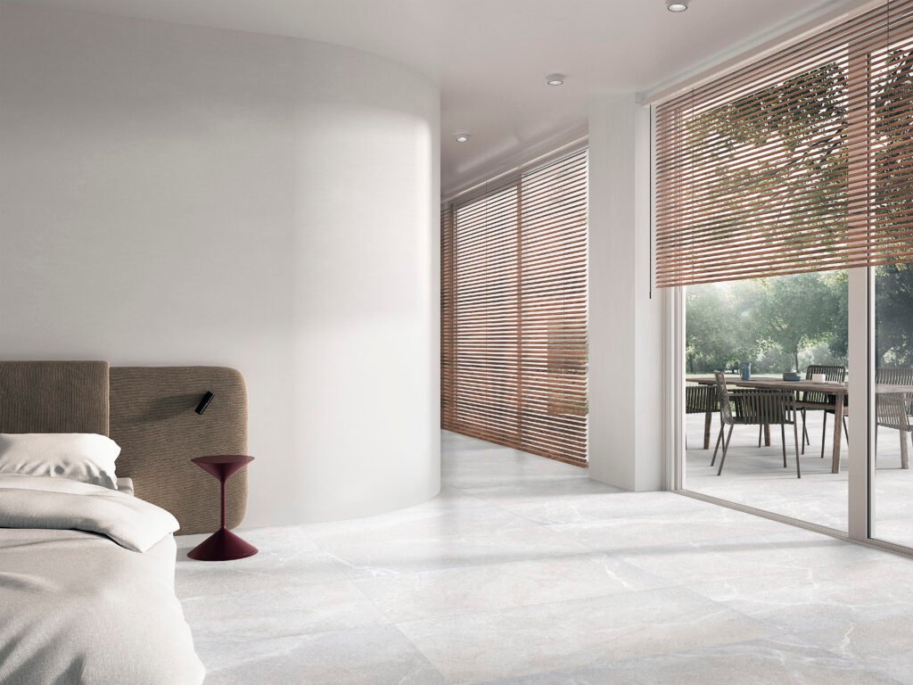 Sèrie Lucca Porcelain | Porcellànic Mat · 60x120 cm / 90x90 cm | Peronda — ambient 3