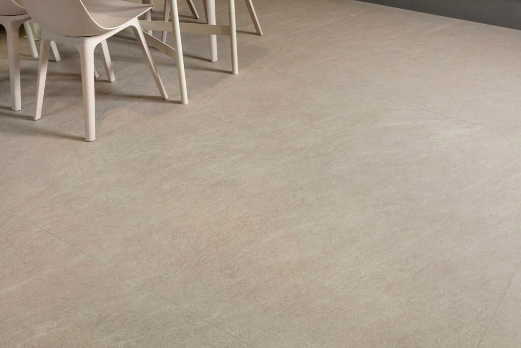 Sèrie Nature Porcelain | Porcellànic Mat · 30x30 cm / 60x120 cm | Peronda — ambient 2