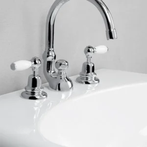 Aixeteria Italica Leve de Stella en ambient de bany