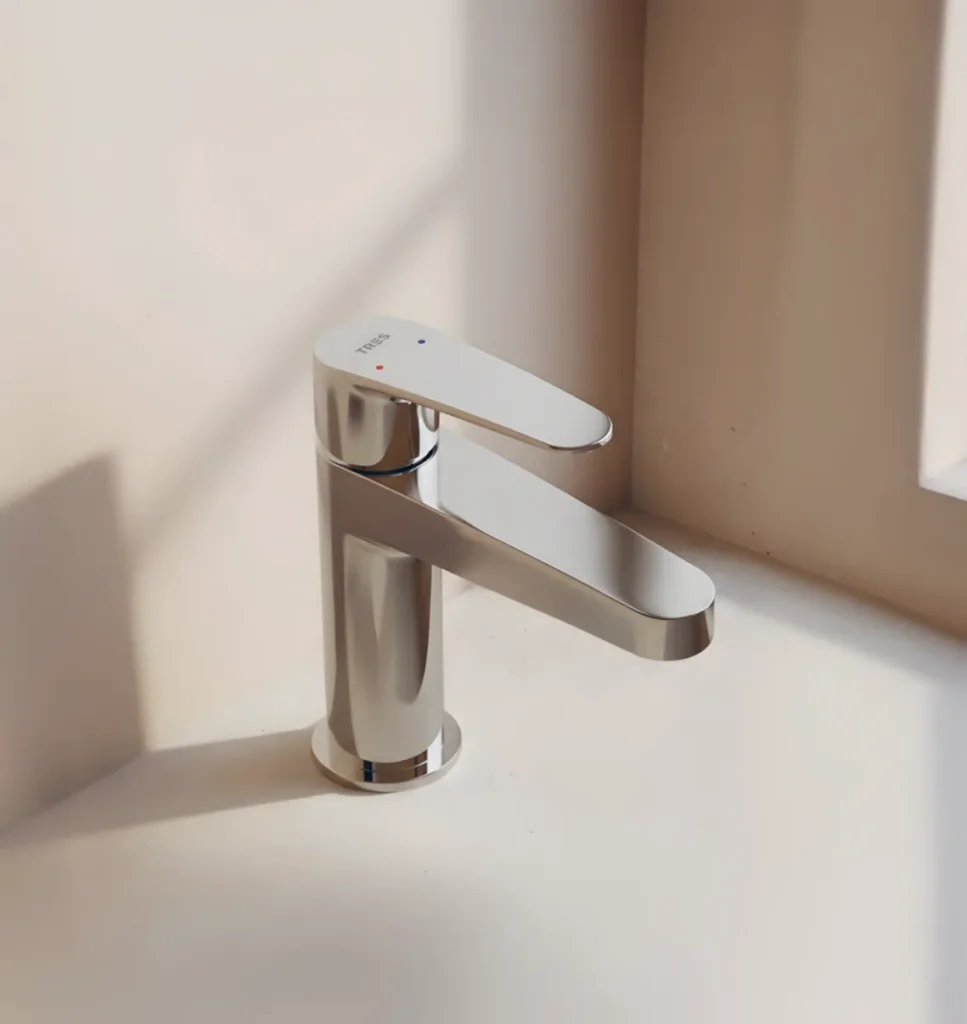 Aixeteria Flat — TRES