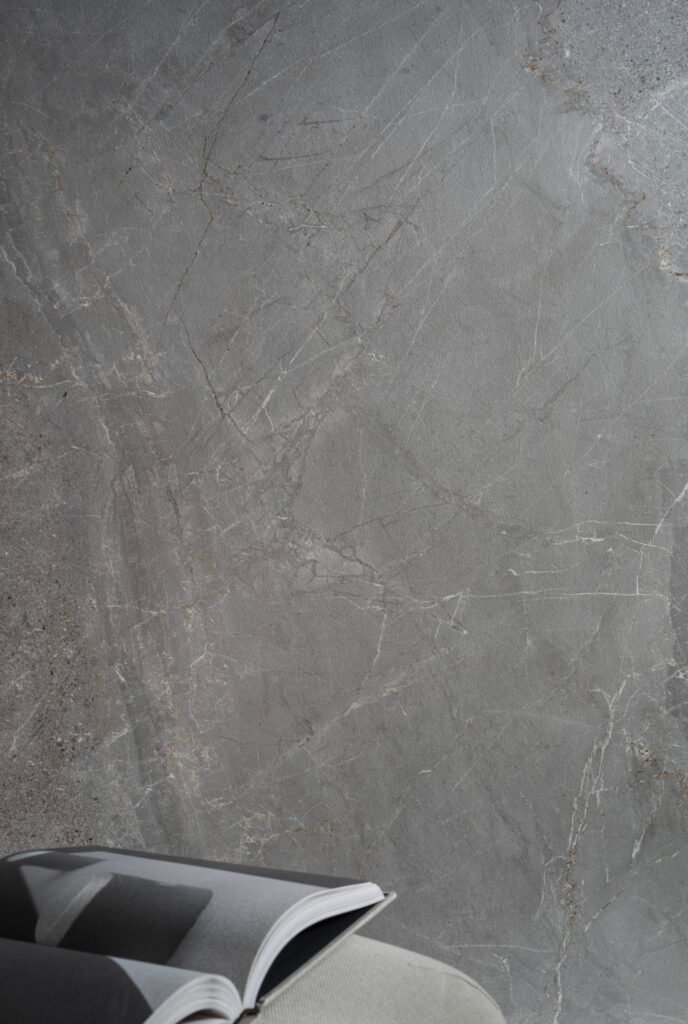 Sèrie Alchemy Porcelain | Porcellànic Mat · 100x100 cm / 50x100 cm | Peronda — ambient 26