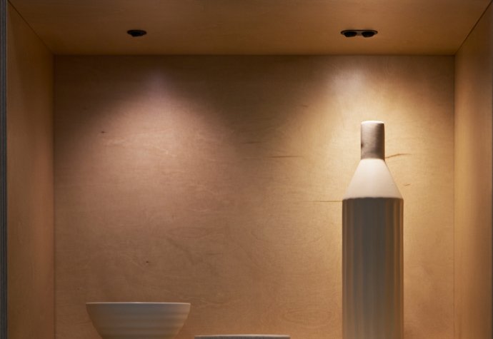 Focus LED i prestatges lluminosos - Cucine Oggi