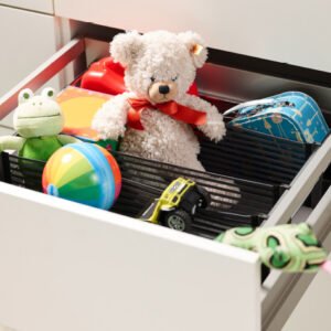 Interiors de gaveter de plàstic i tapets - Cucine Oggi