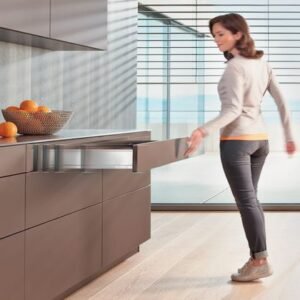 TIP-ON i TIP-ON BLUMOTION - Blum