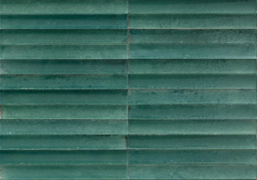 Emerald Swing